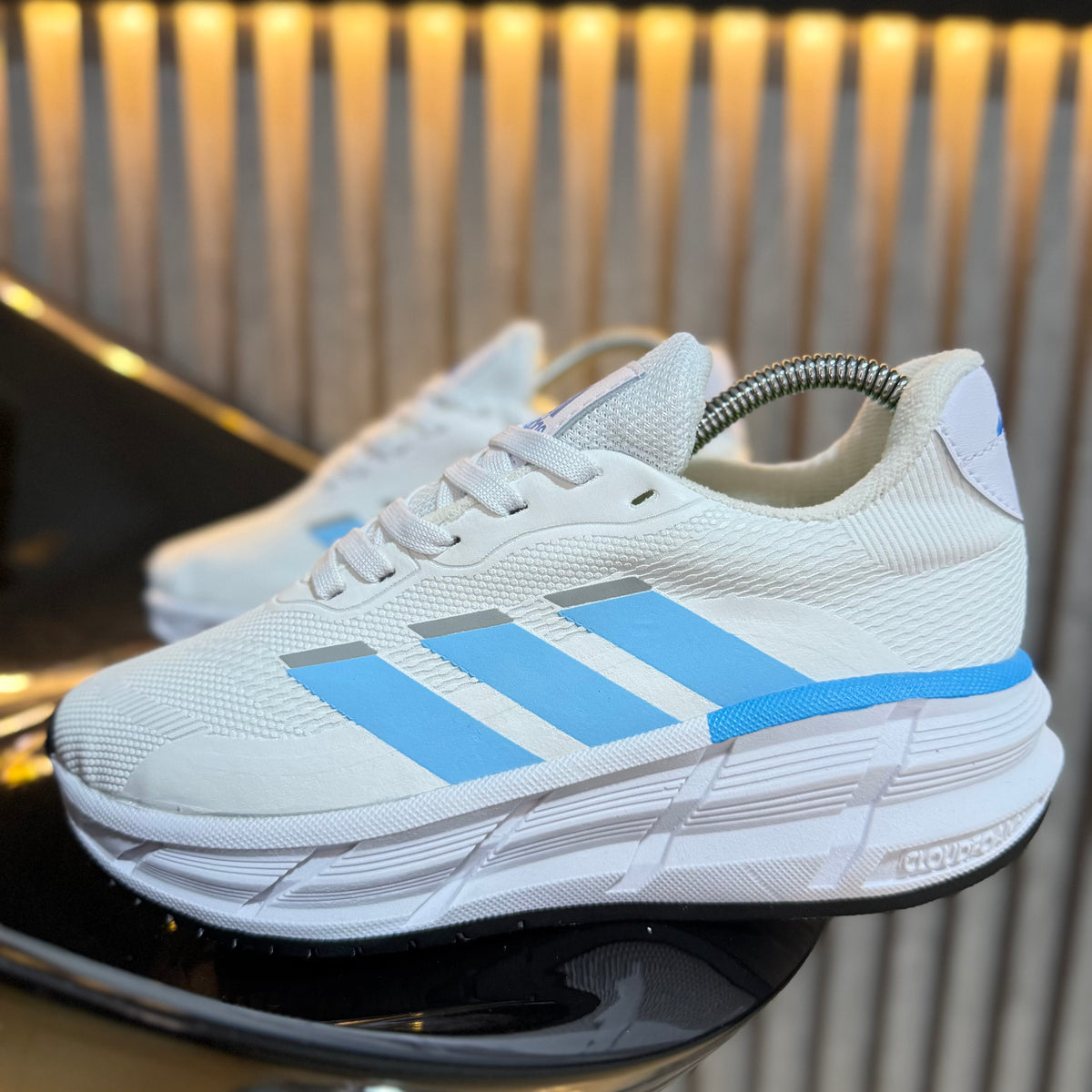 Adidas Questar - Dama
