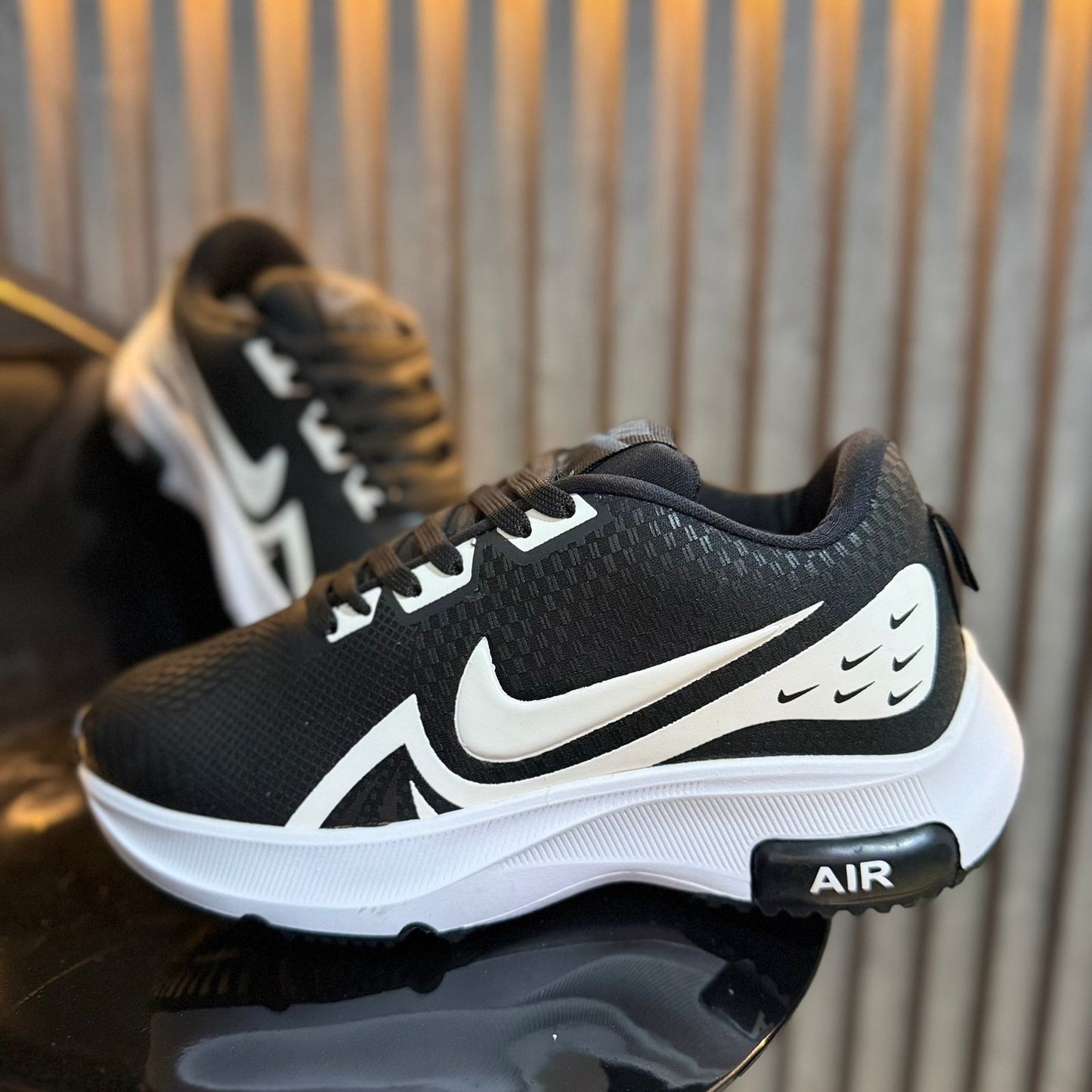 Nike Valvula - Hombre