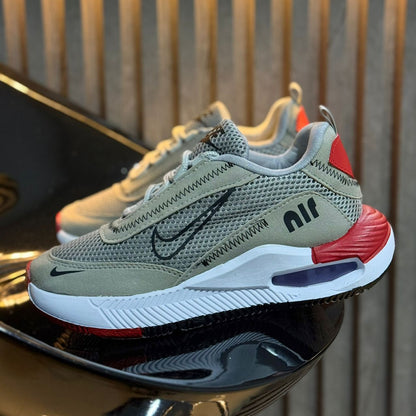 Nike Camara
