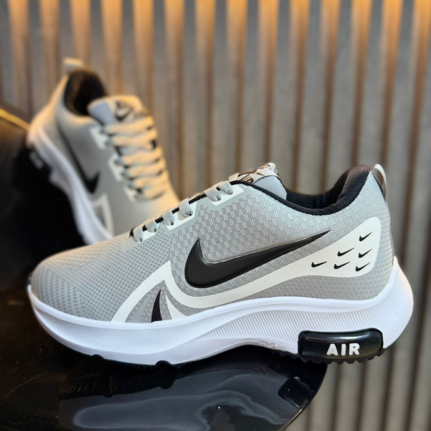 Nike Valvula - Hombre